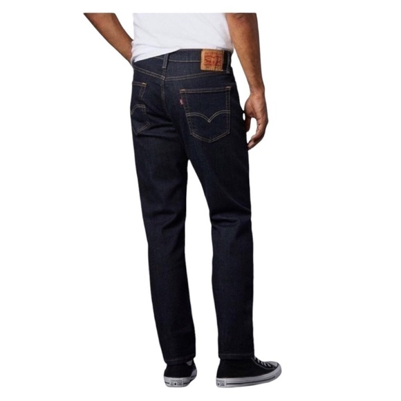 Levi’s - Picture 2 of 8